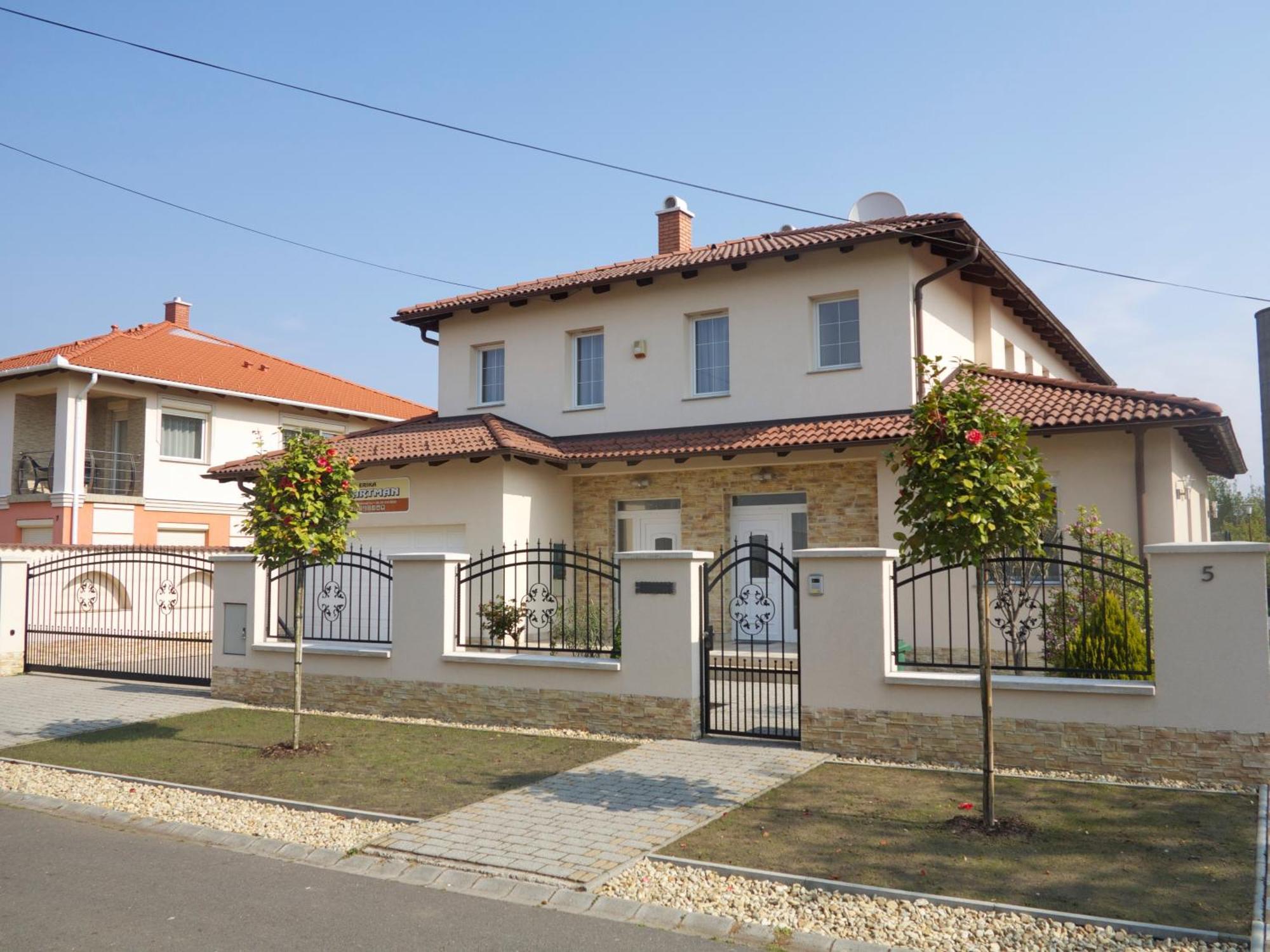 Aura Apartman Hajdúszoboszló Kamer foto